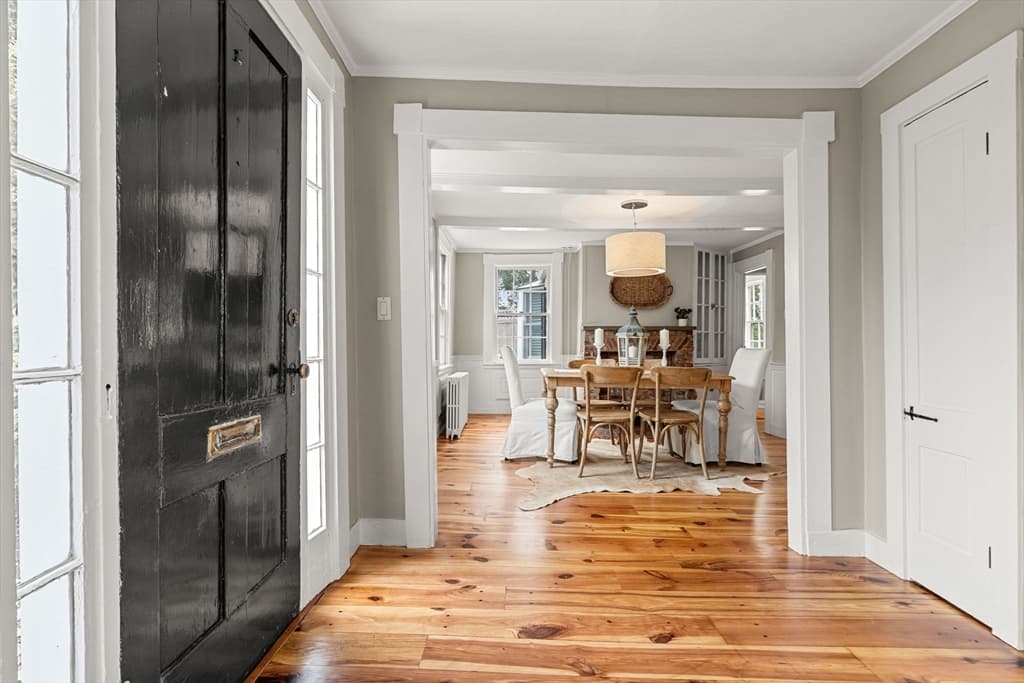 Single Family Residence at 14 Linden Street, Marblehead MA 01945, Marblehead, photo 7 of 38