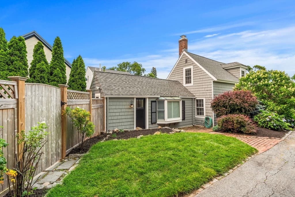 Single Family Residence at 14 Linden Street, Marblehead MA 01945, Marblehead, photo 35 of 38