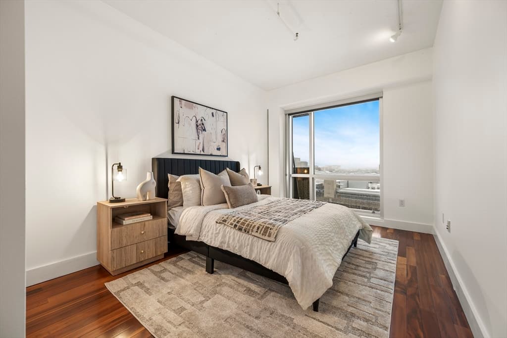 Condominium at 25 Channel Center St # 201, Boston MA 02210, Boston, photo 10 of 16