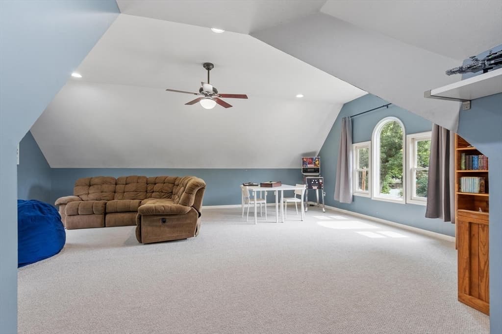 2 Nashoba Trl, Littleton MA 01460 photo 17