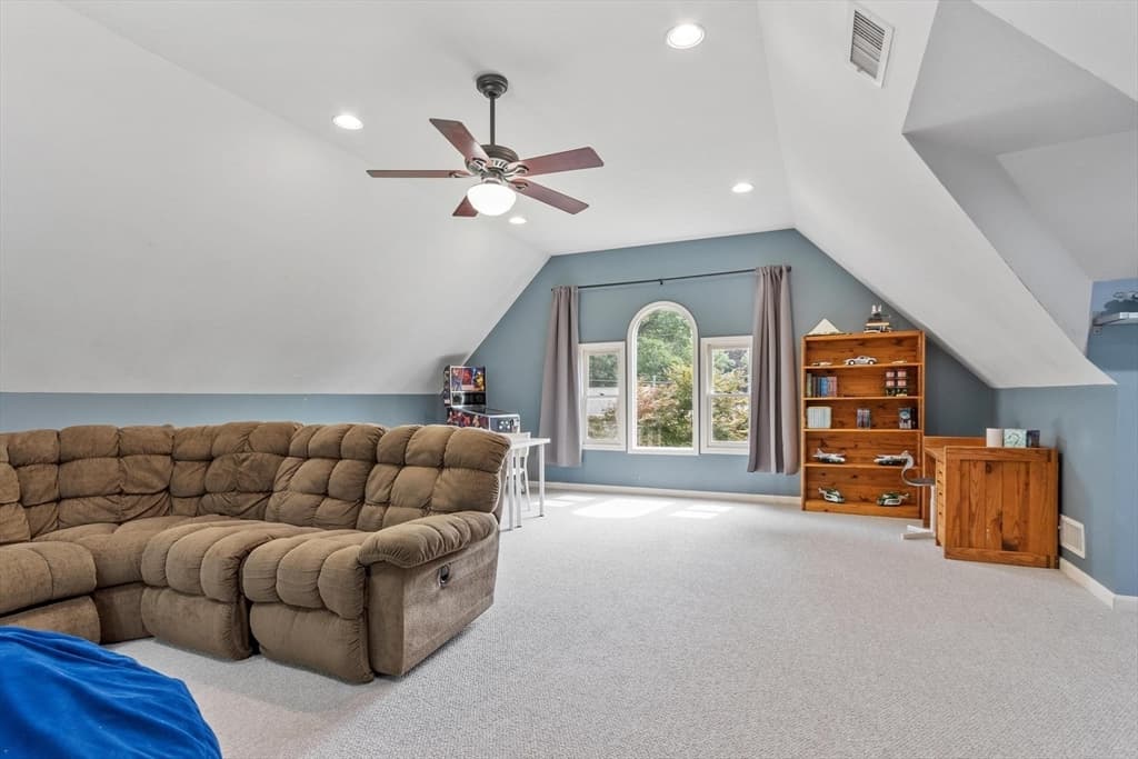 2 Nashoba Trl, Littleton MA 01460 photo 15