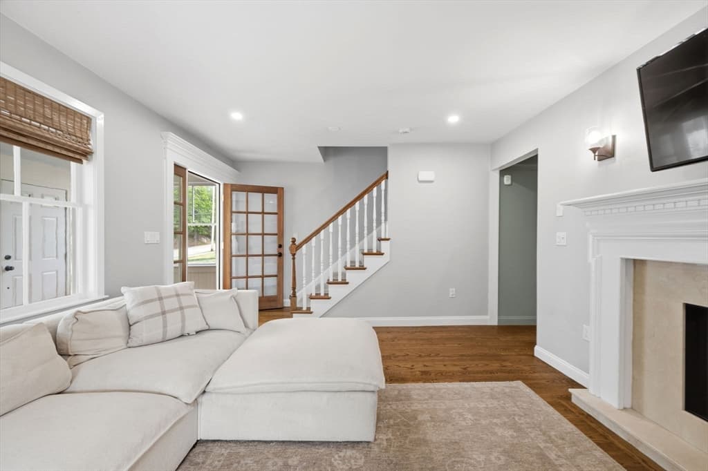 19 Hersey St, Hingham MA 02043 photo 15