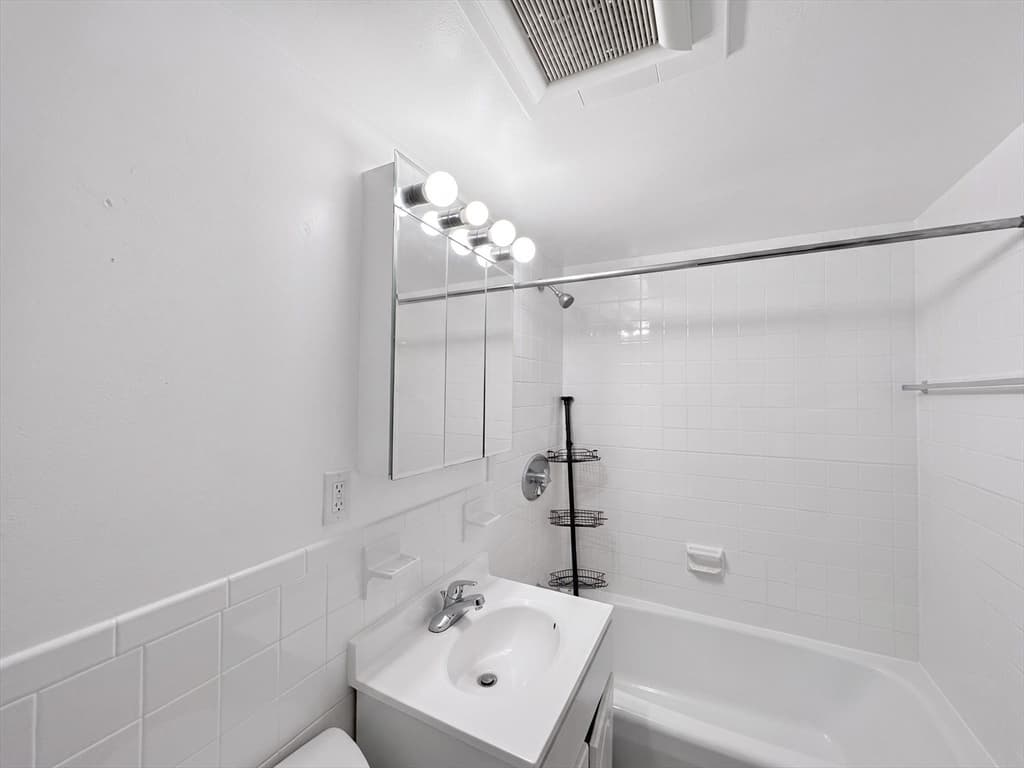 1025 Hancock St # 8C, Quincy MA 02169 photo 14