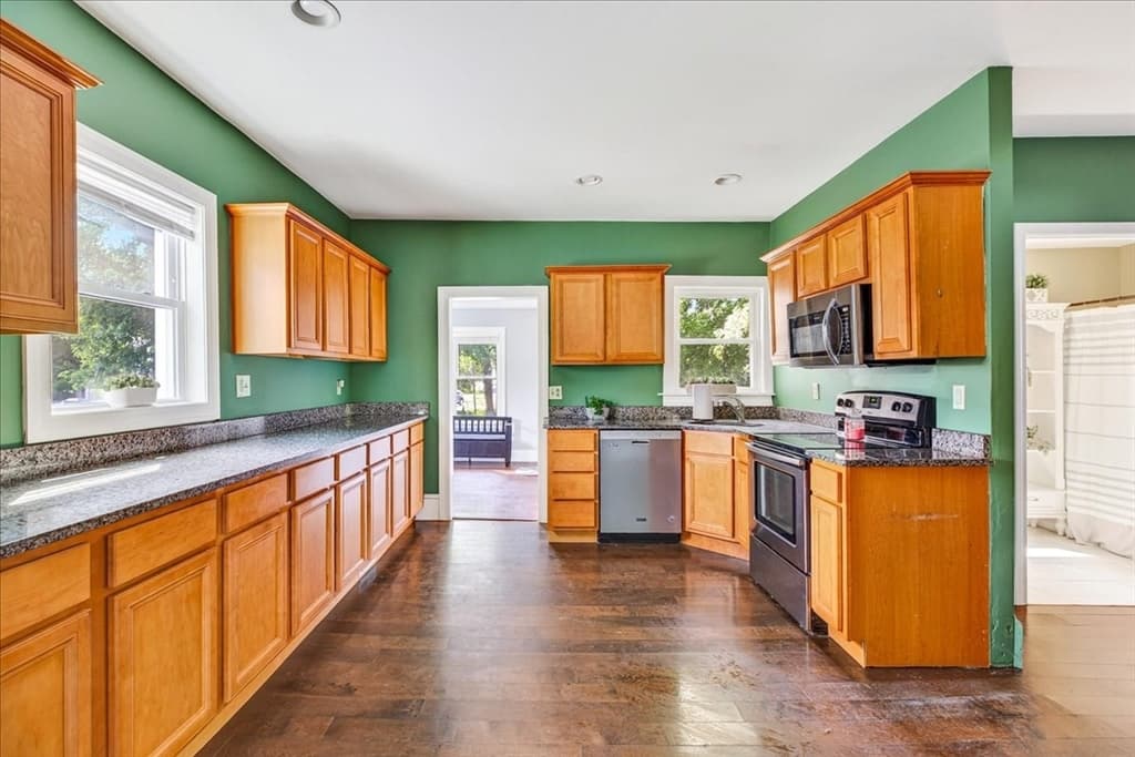 225 E Water St, Rockland MA 02370 photo 7
