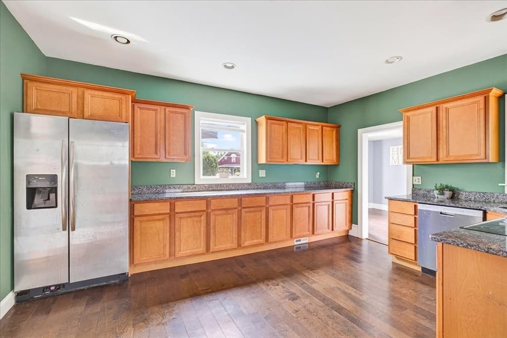 225 E Water St, Rockland MA 02370 photo 10