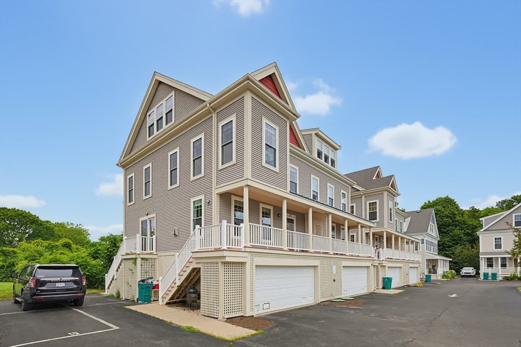 12 Honora Ln # 12, Bourne MA 02532 photo 4