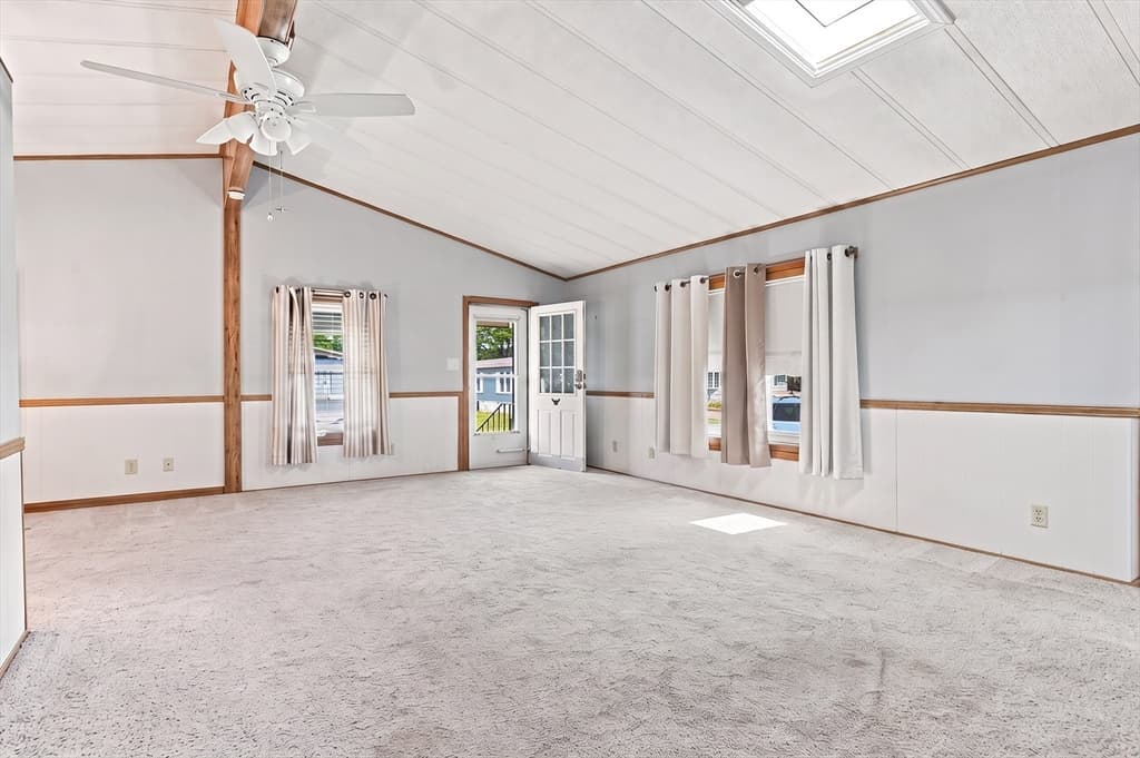 27 Castle Road # 153, Attleboro MA 02703 photo 8