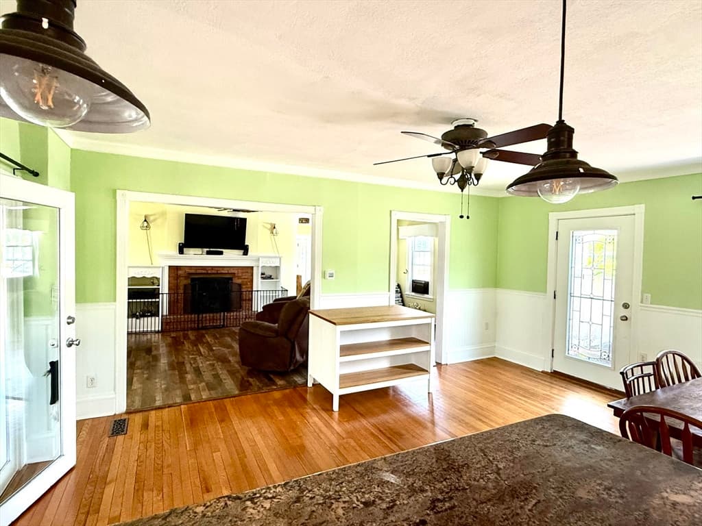 Single Family Residence at 5 Washington St, Monson MA 01057, Monson, photo 11 of 41