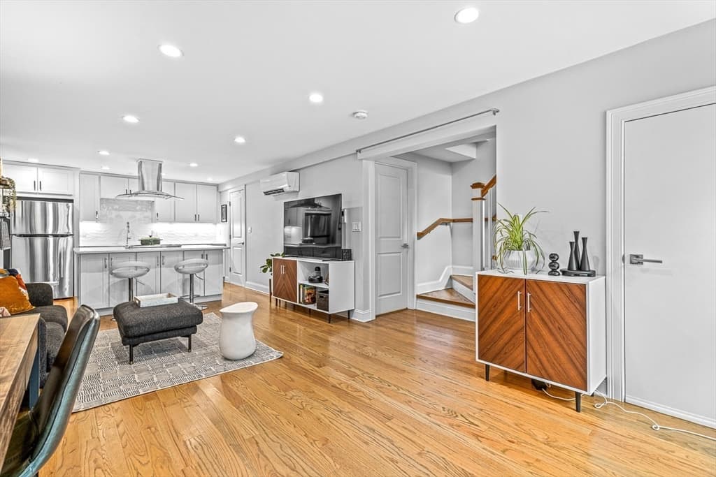 57 Broadway # 1, Chelsea MA 02150 photo 3
