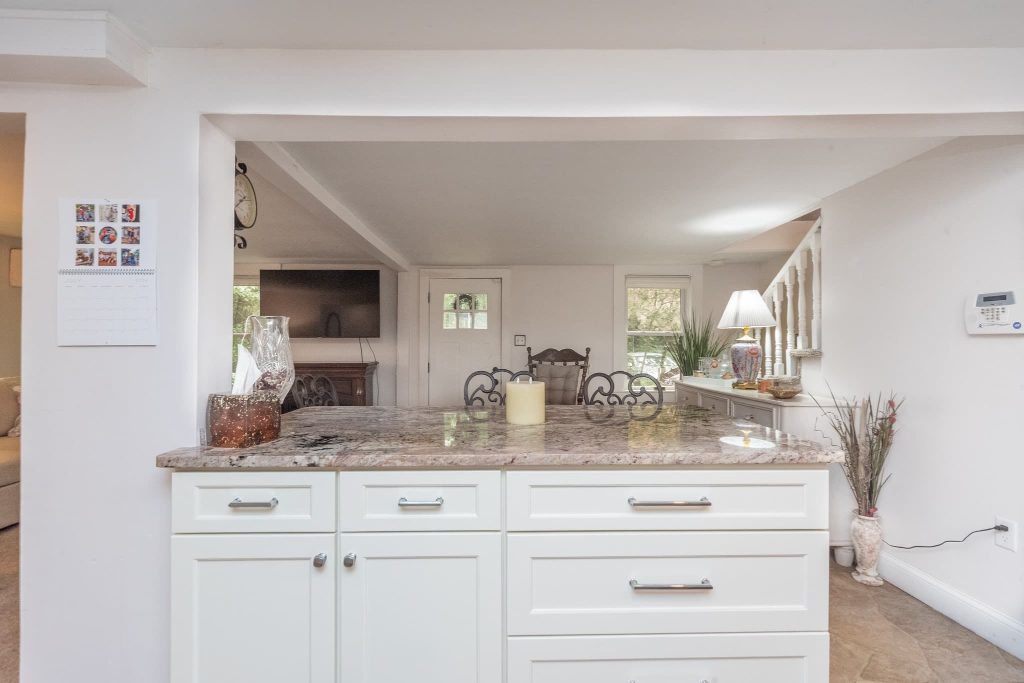Single Family Residence at 634 Pine St, Bridgewater MA 02324, Bridgewater, photo 6 of 37