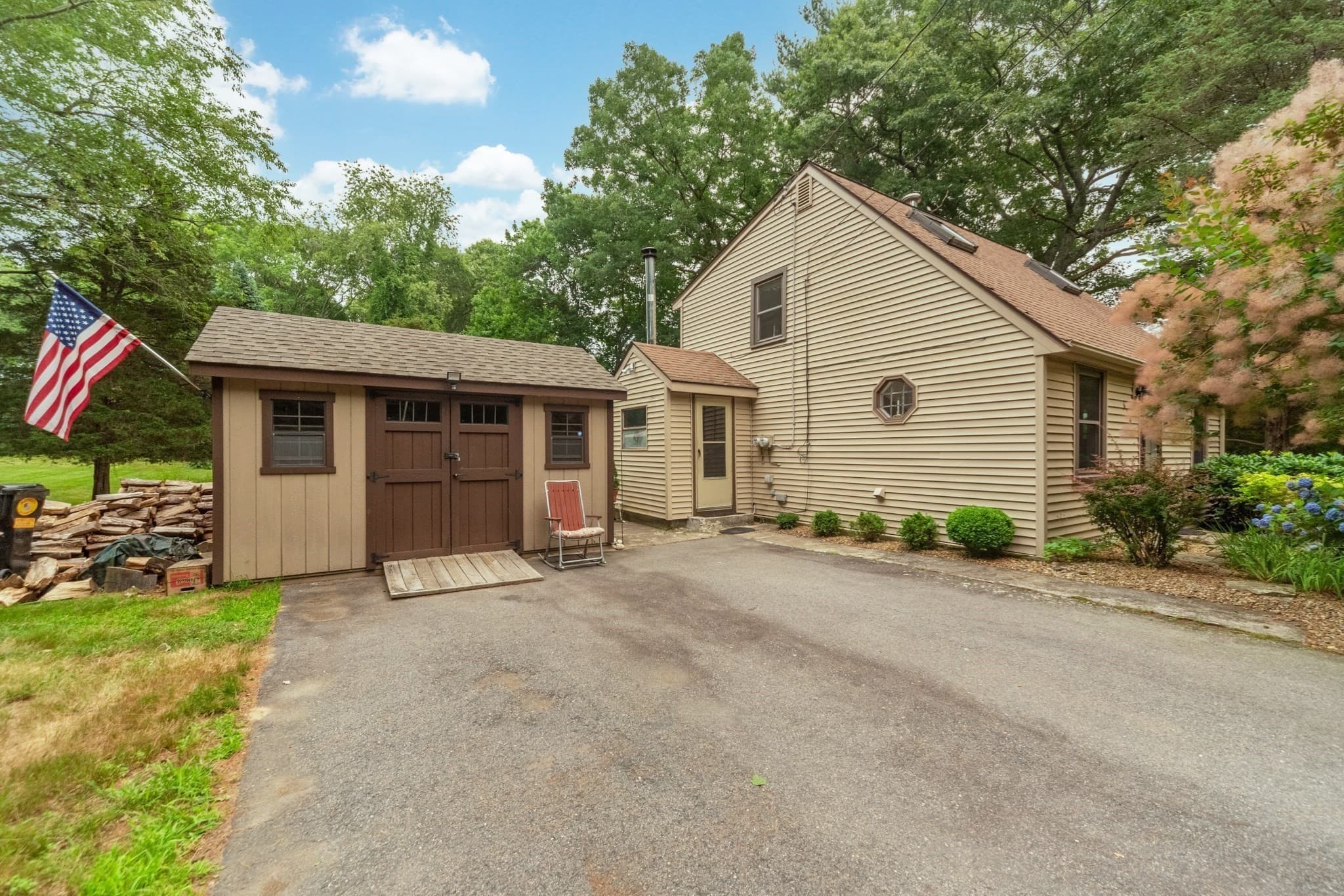 Single Family Residence at 634 Pine St, Bridgewater MA 02324, Bridgewater, photo 3 of 37