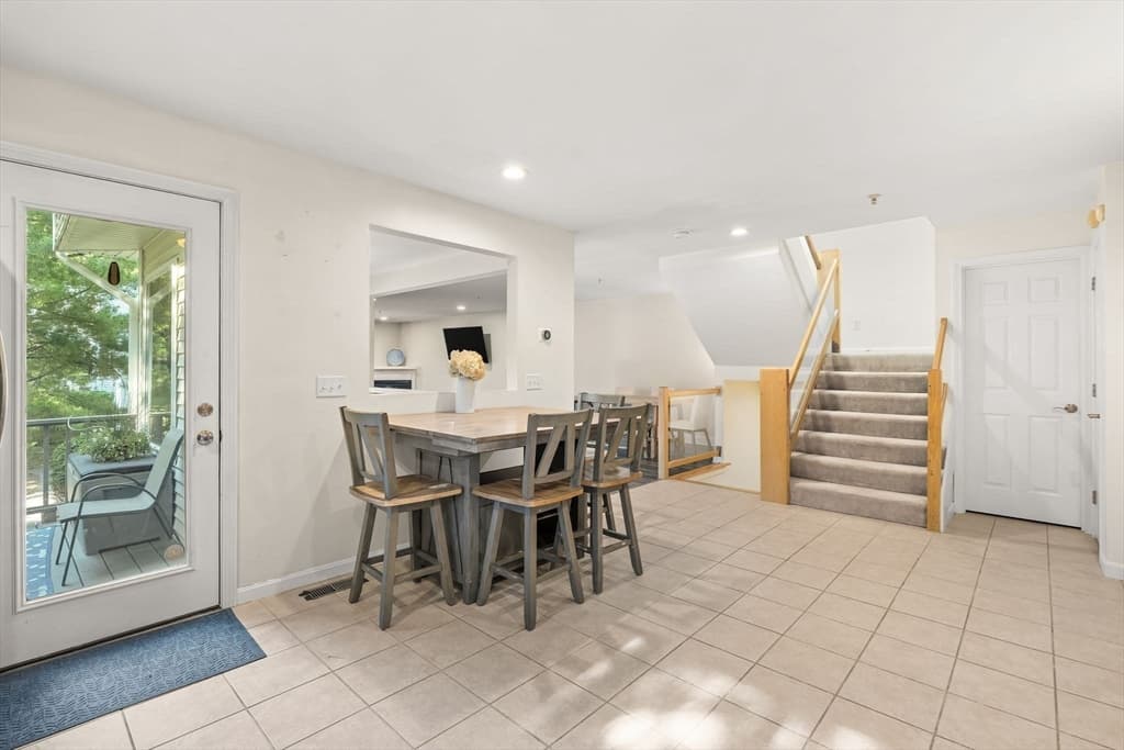 703 Old Bridge Ln # 703, Bellingham MA 02019 photo 10