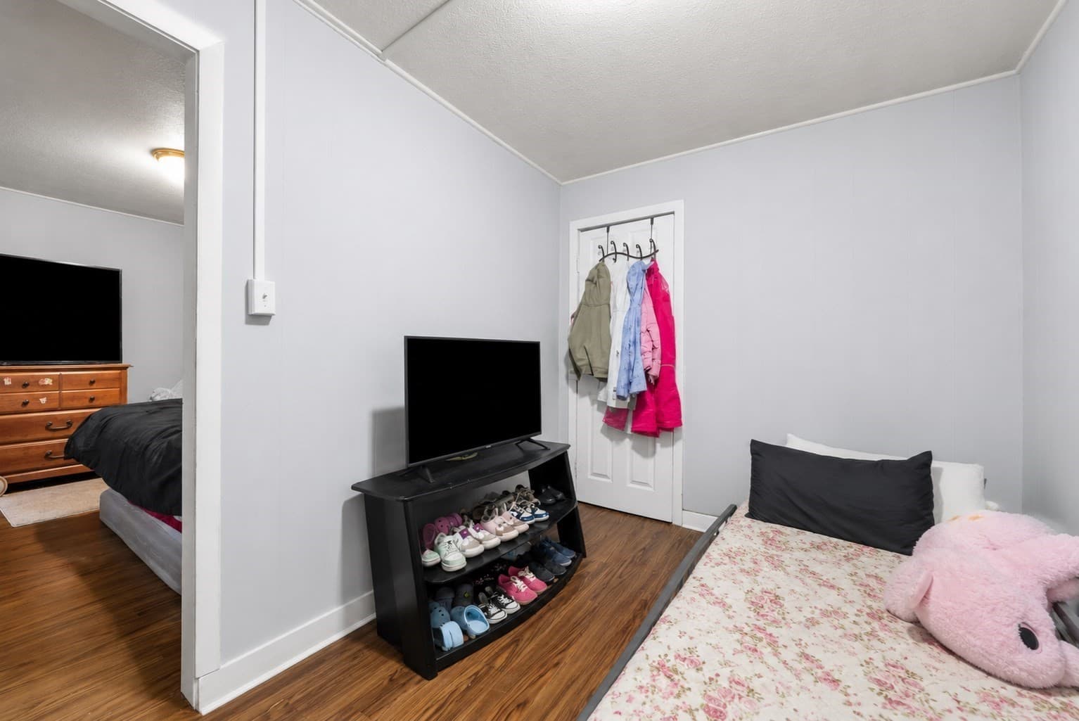 4 Family at 40-48 Primrose Hill Rd, Dracut MA 01826, photo 15 of 19
