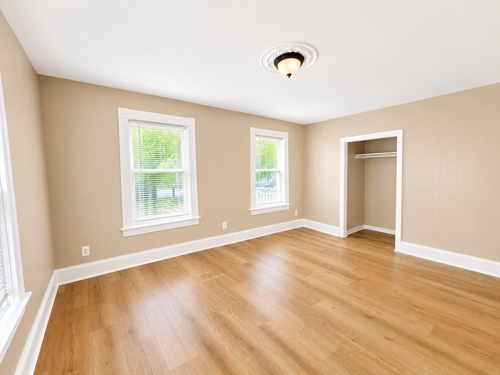3 Family at 28 Richmond St, Blackstone MA 01504, photo 10 of 15
