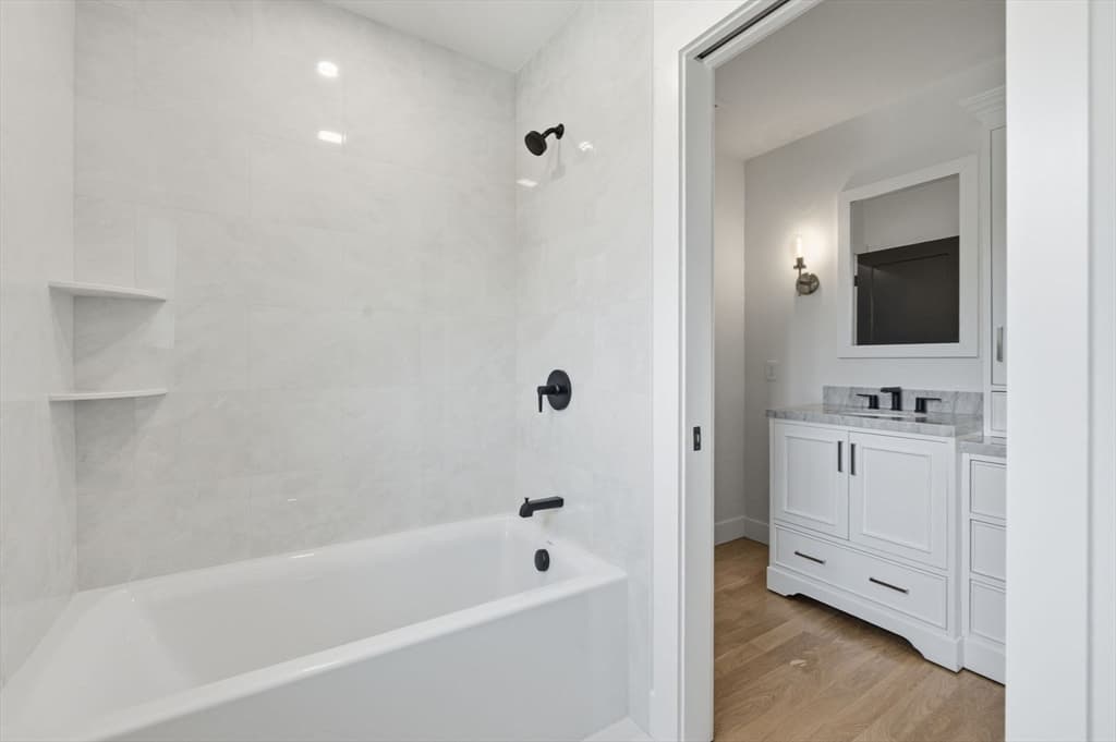 4 Eastern Ave, Burlington MA 01803 photo 27