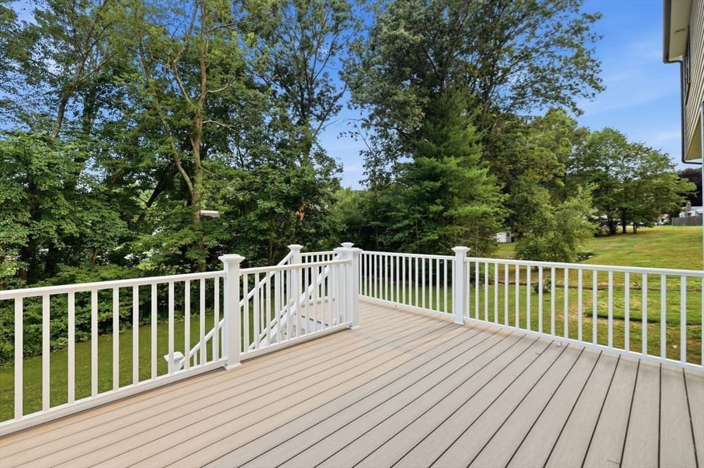 4 Eastern Ave, Burlington MA 01803 photo 39