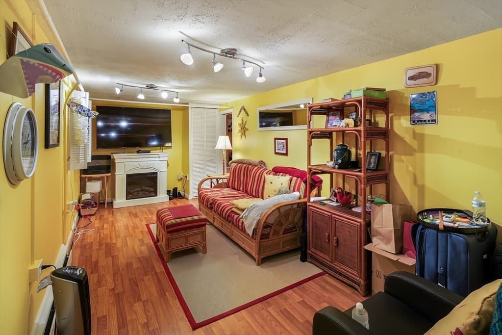 65 Fowler St, Randolph MA 02368 photo 13