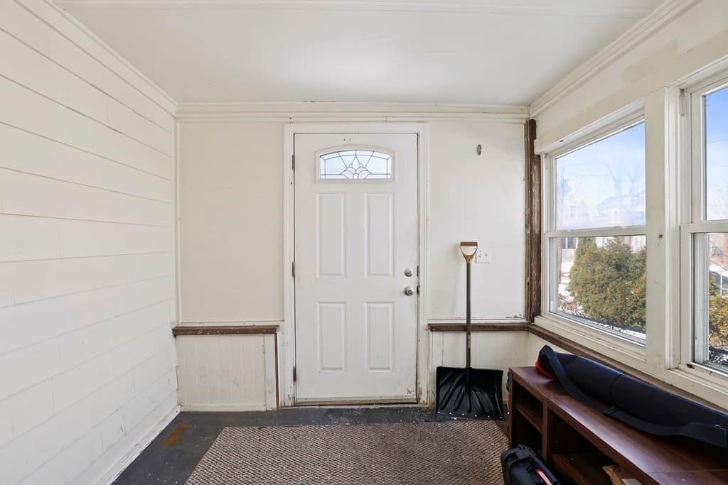 56 Parker St, Attleboro MA 02703 photo 3