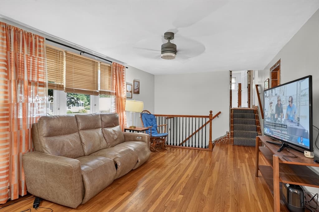 23 Laurel Dr., Hudson MA 01749 photo 5