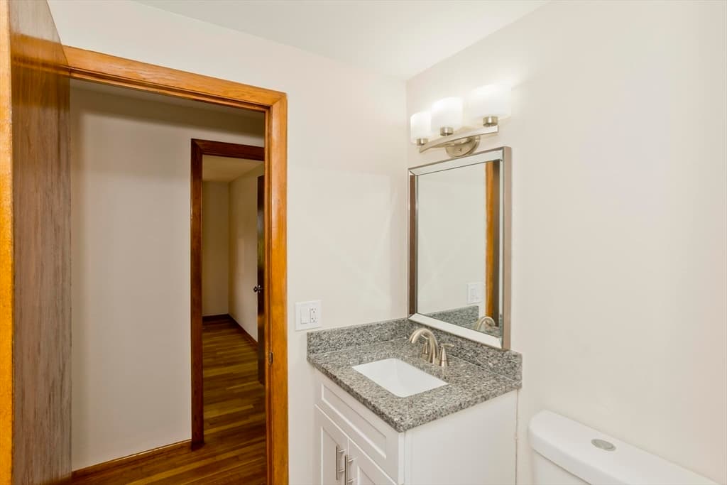 11 Mountainview St, Chicopee MA 01020 photo 18