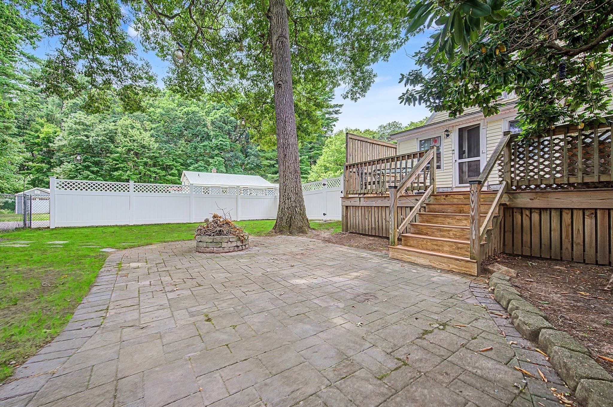 Single Family Residence at 26 W Leonard St, Foxboro MA 02035, Foxboro, photo 5 of 32