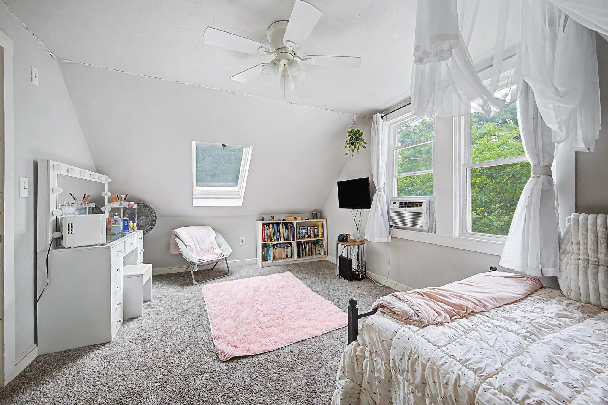 Single Family Residence at 26 W Leonard St, Foxboro MA 02035, Foxboro, photo 19 of 32