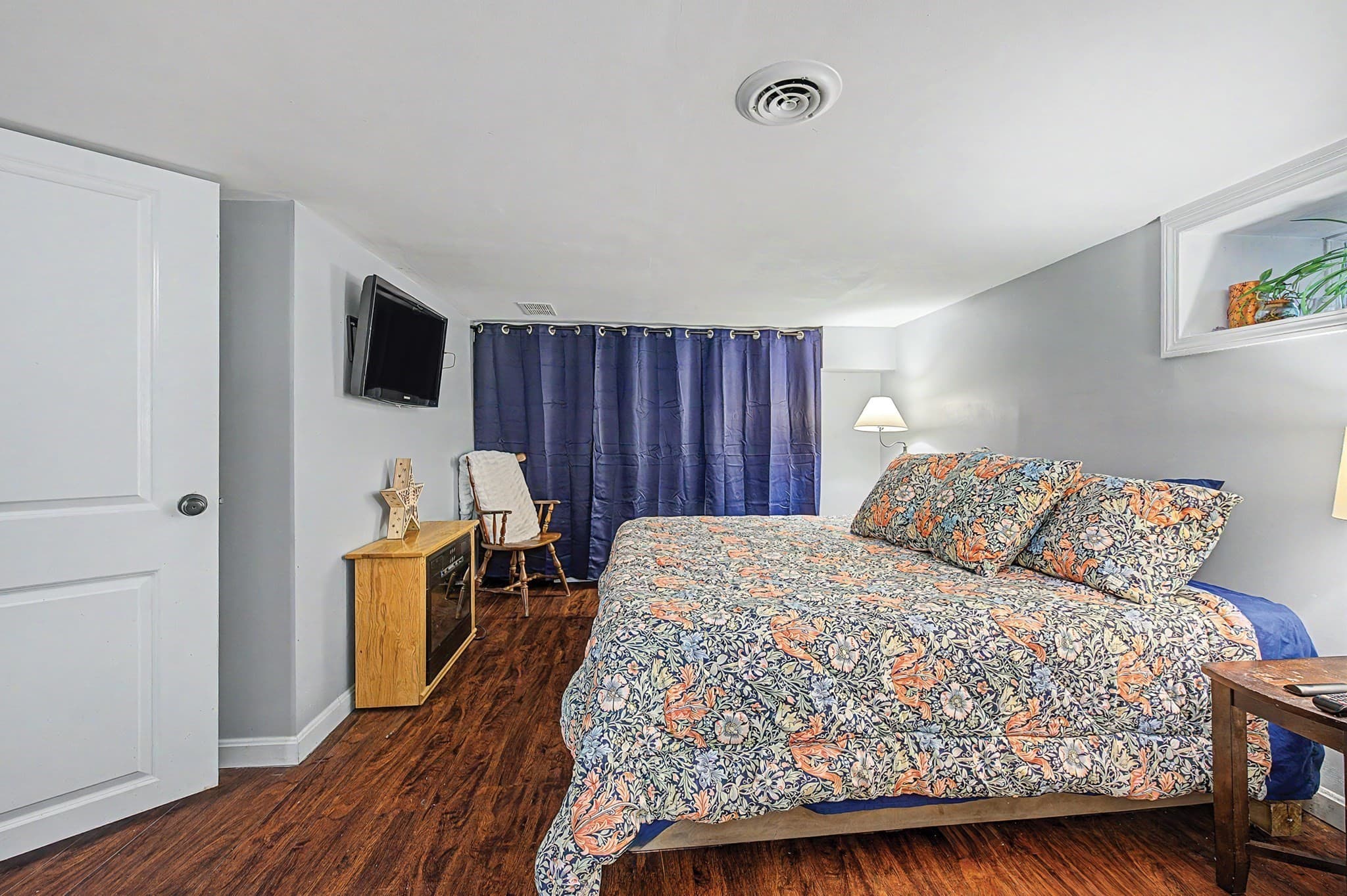 Single Family Residence at 26 W Leonard St, Foxboro MA 02035, Foxboro, photo 25 of 32