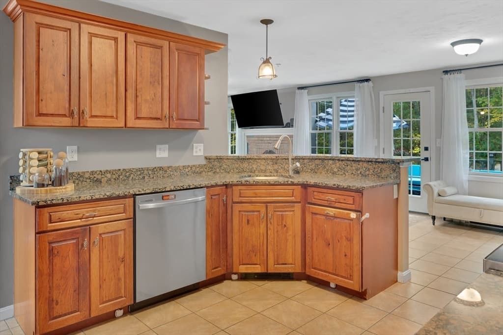 25 Casey Road, Charlton MA 01507 photo 6