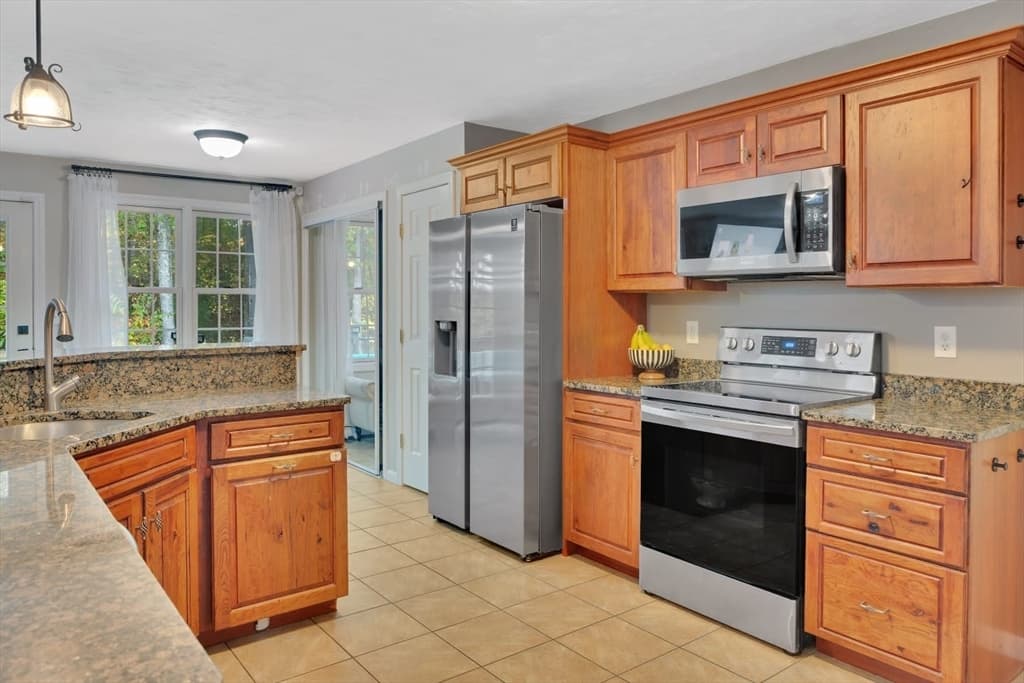 25 Casey Road, Charlton MA 01507 photo 5