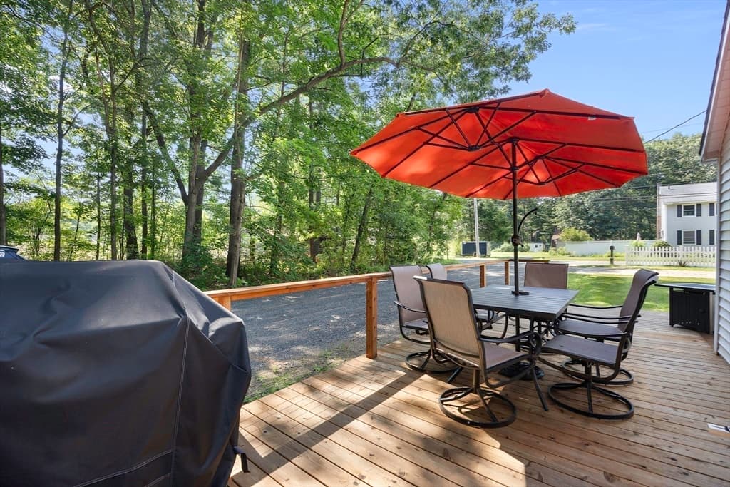 Single Family Residence at 284 Buck Pond Rd, Westfield MA 01085, photo 27 of 36