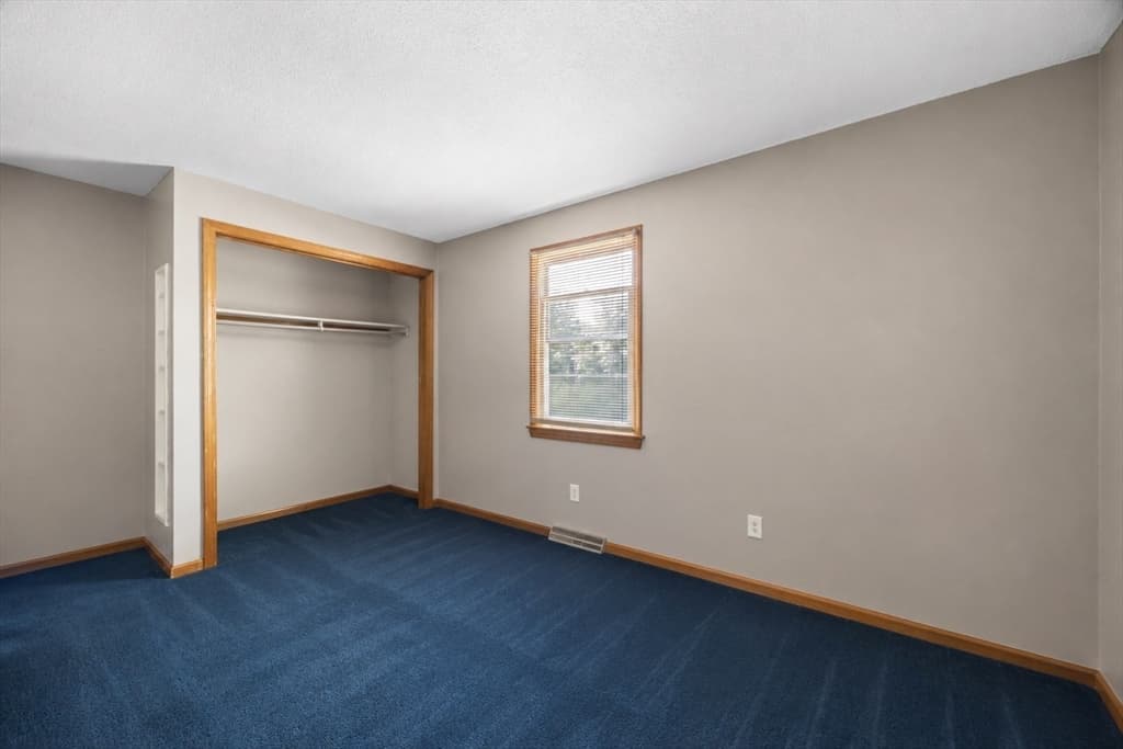 Single Family Residence at 284 Buck Pond Rd, Westfield MA 01085, photo 17 of 36