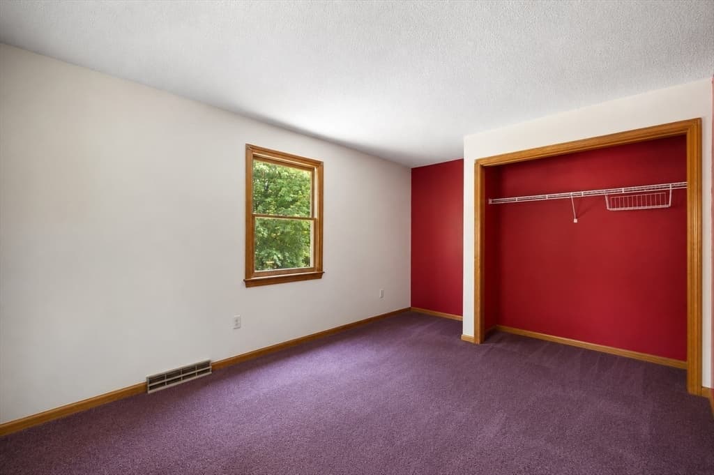 Single Family Residence at 284 Buck Pond Rd, Westfield MA 01085, photo 18 of 36
