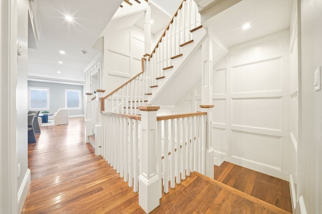 324 Tappan PH, Brookline MA 02445 photo 20