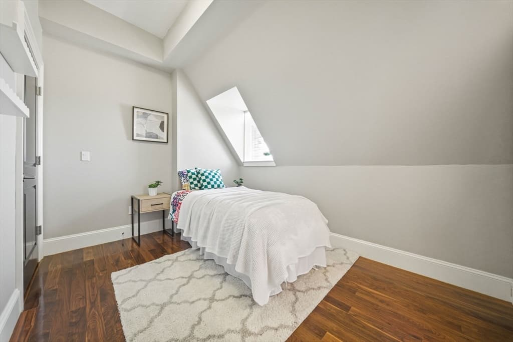 324 Tappan PH, Brookline MA 02445 photo 24
