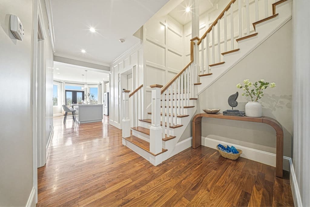 324 Tappan PH, Brookline MA 02445 photo 14