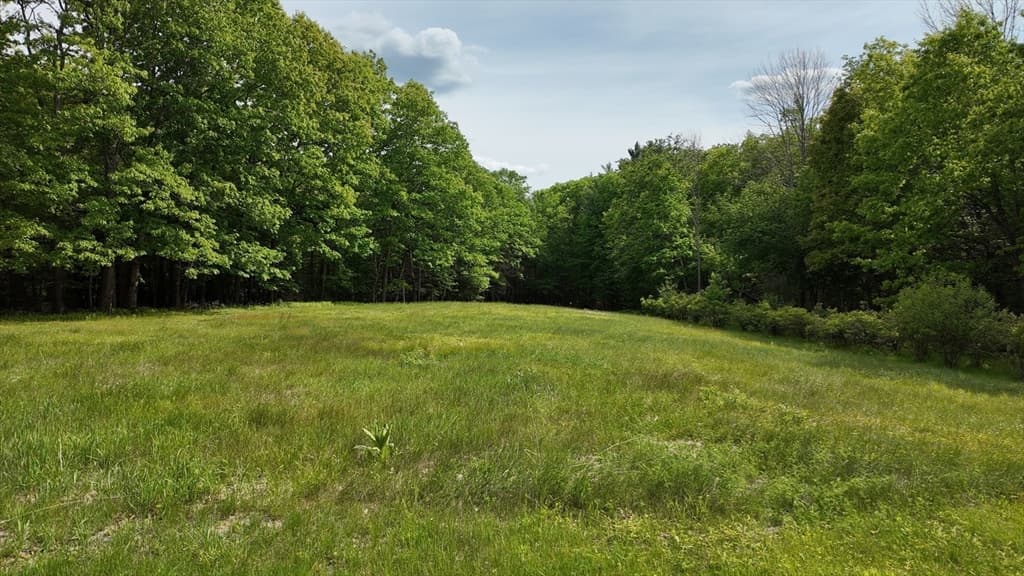 3 Family at 60 Robbins Rd, Winchendon MA 01475, photo 7 of 42