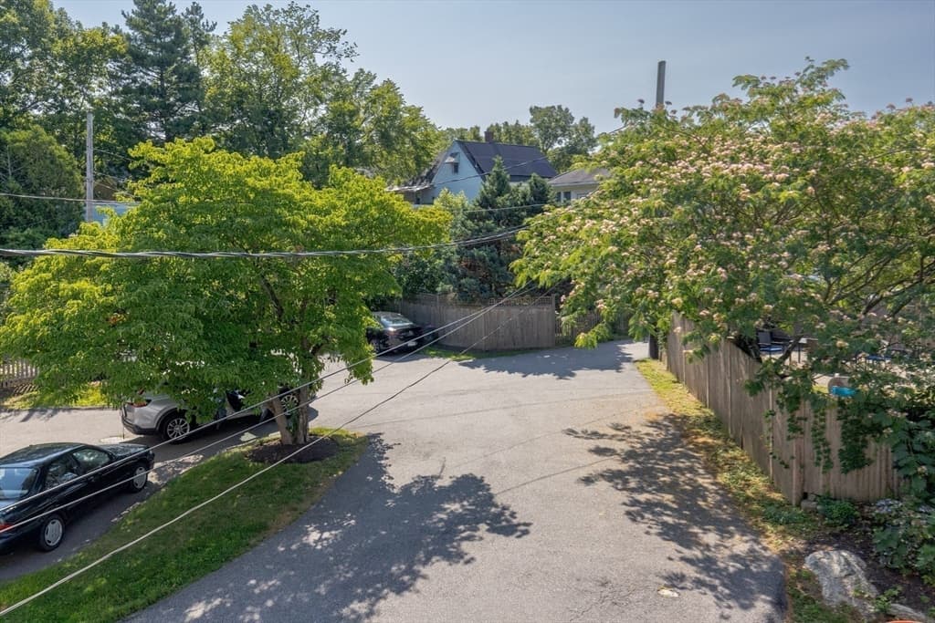 28 Beecher Pl # B, Newton MA 02459 photo 34
