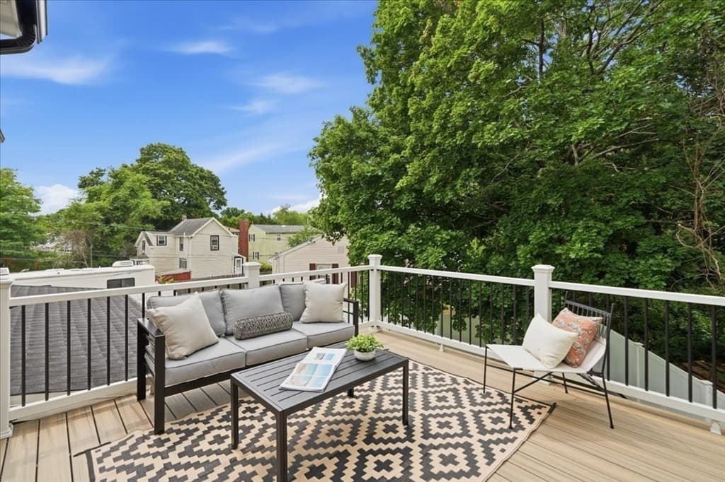 262 River St, Newton MA 02465 photo 17