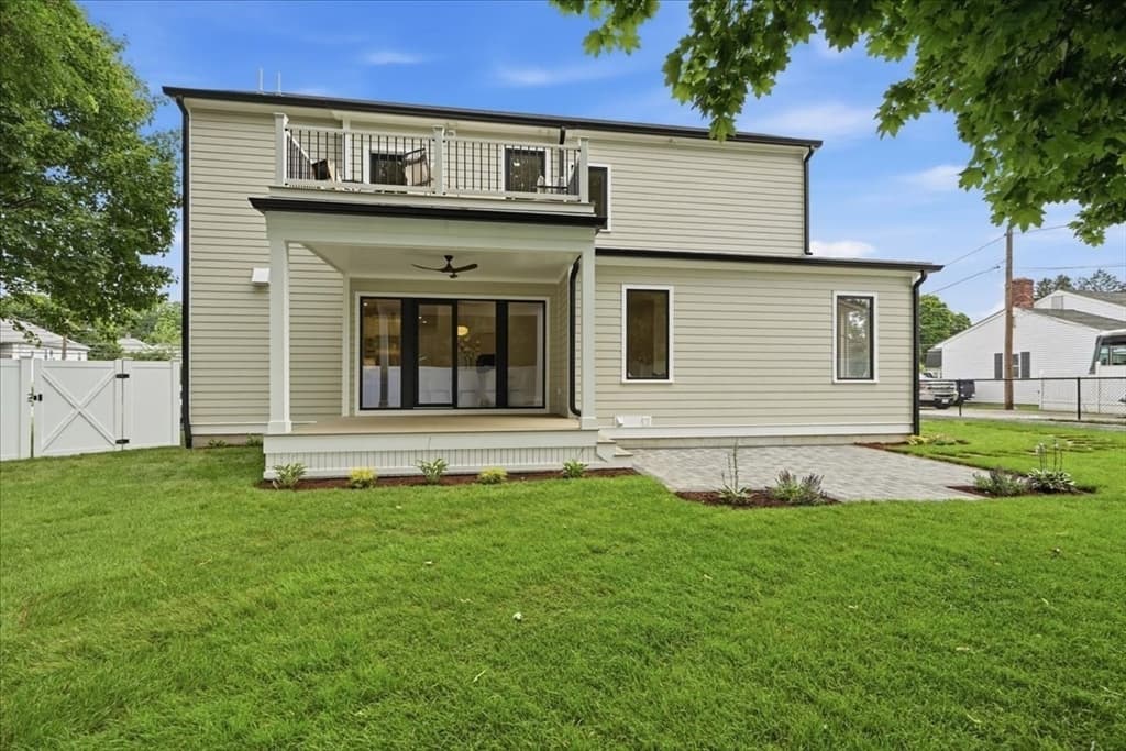 262 River St, Newton MA 02465 photo 32