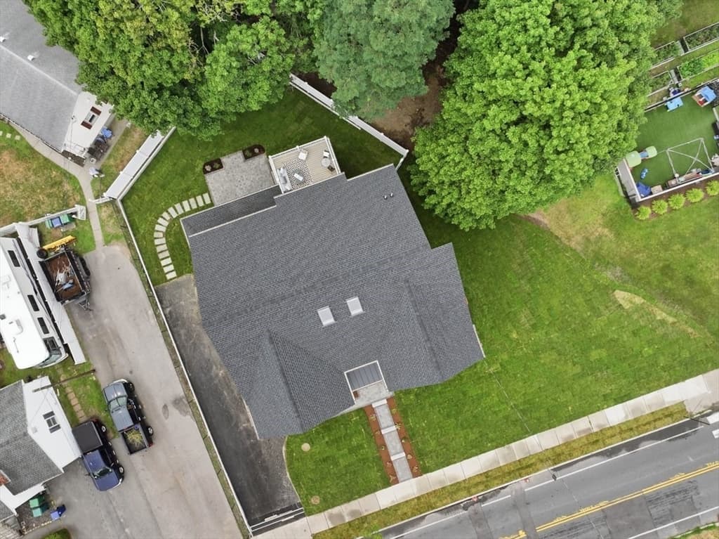 262 River St, Newton MA 02465 photo 37