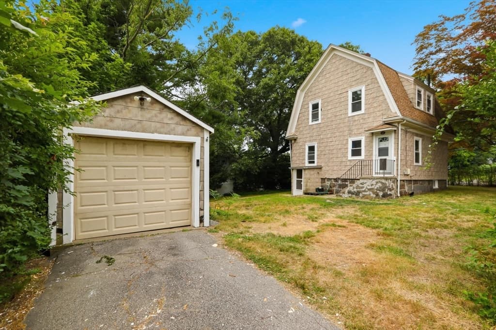 34 Common St, Braintree MA 02184 photo 2
