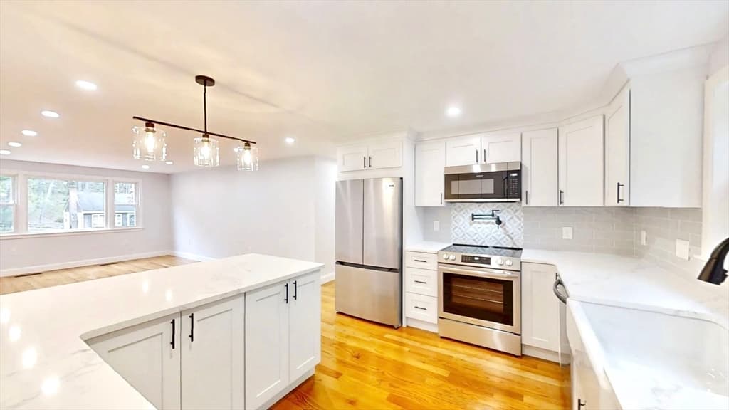 8 Reardon Rd, Hudson MA 01749 photo 11