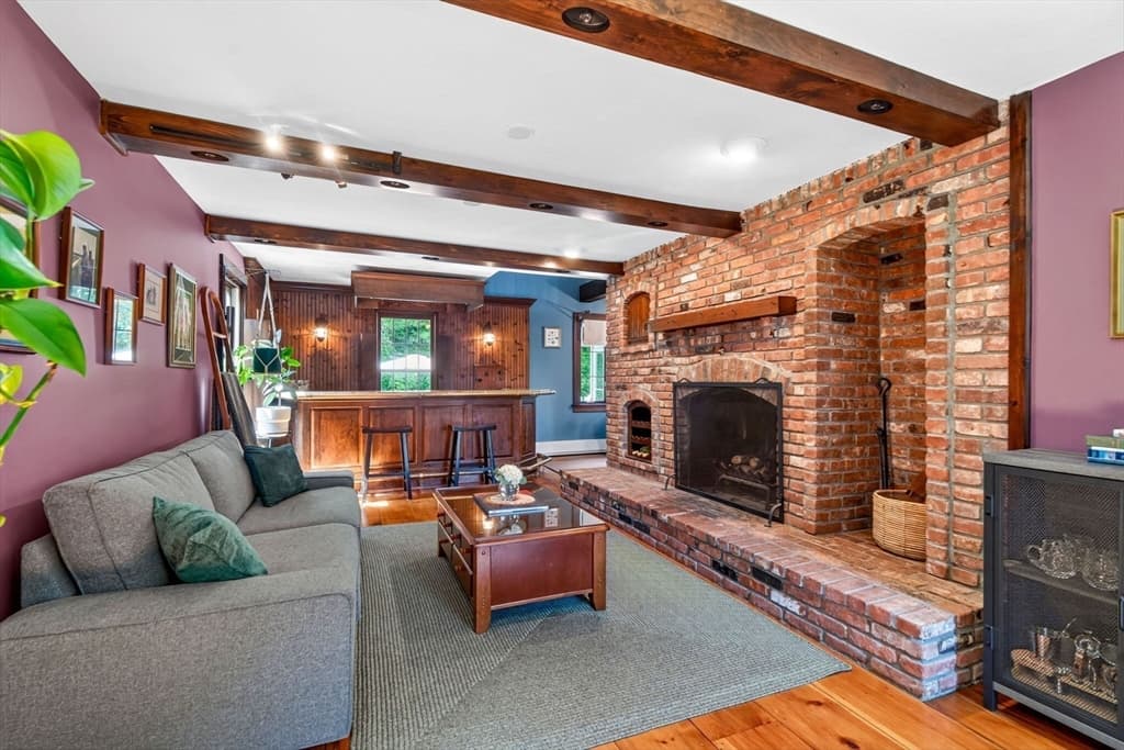 Single Family Residence at 187 Blackstone Street, Mendon MA 01756, Mendon, photo 10 of 37