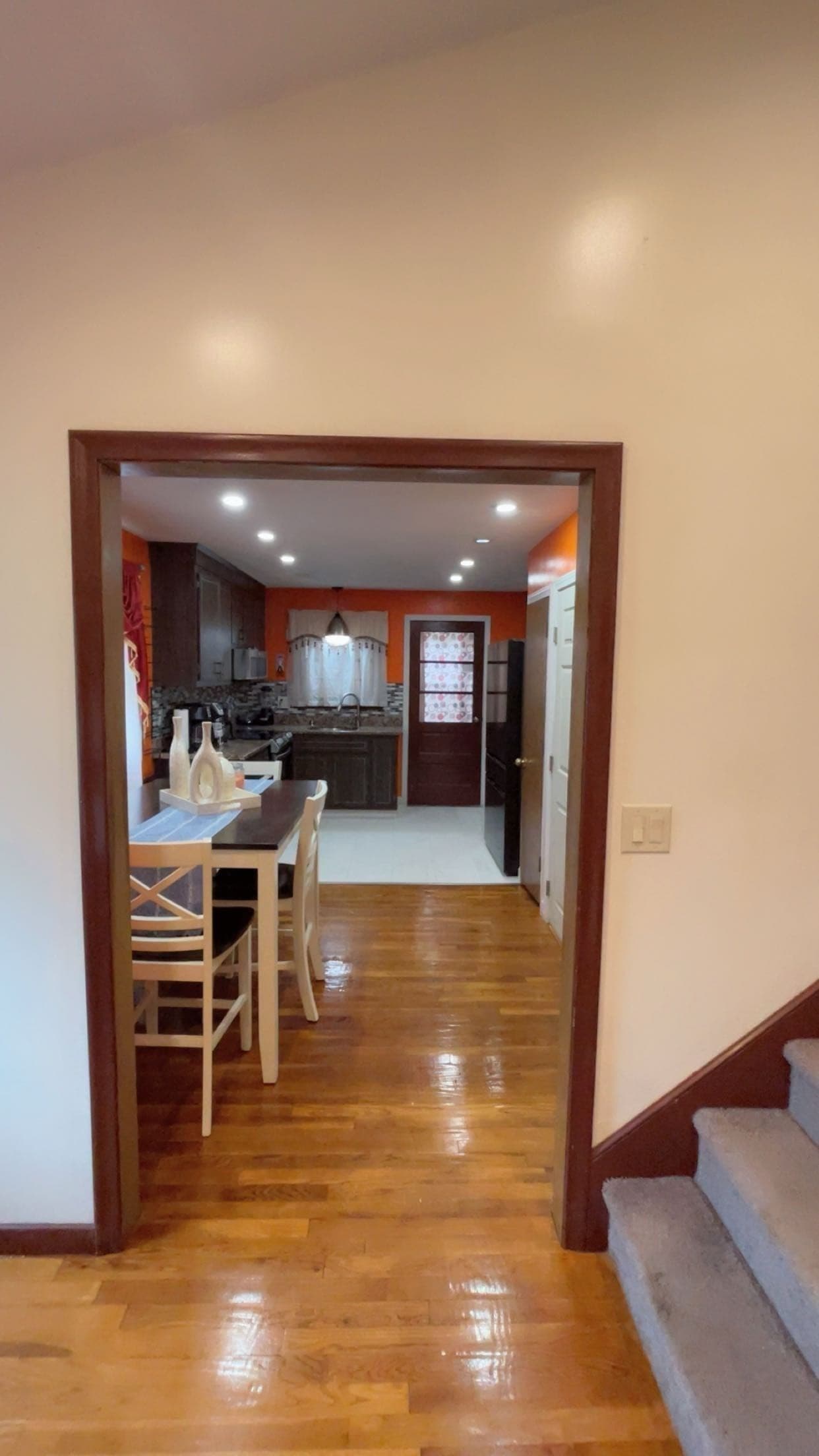 Single Family Residence at 4 Baltic Ave, Brockton MA 02302, photo 6 of 42