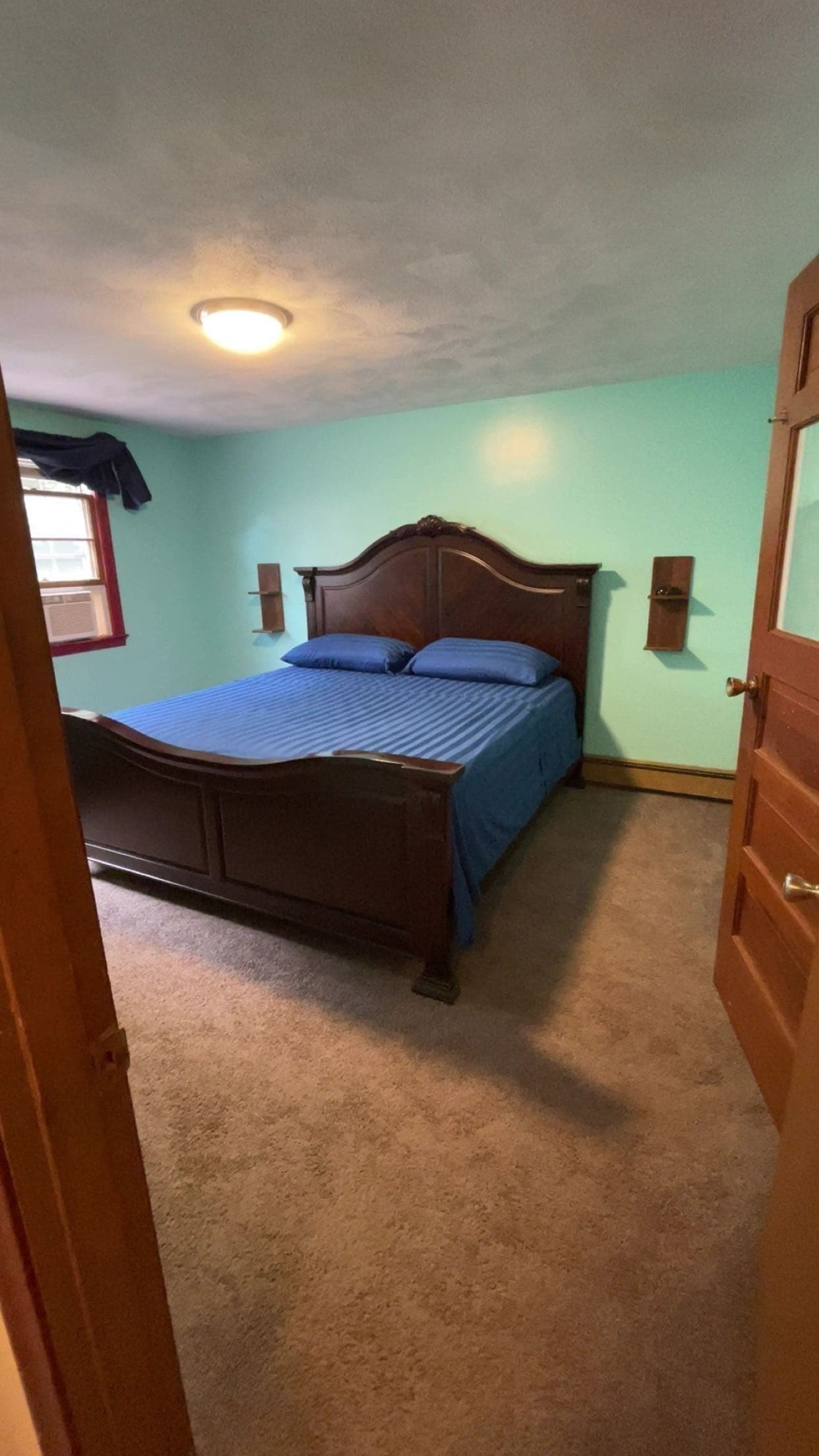 Single Family Residence at 4 Baltic Ave, Brockton MA 02302, photo 14 of 42