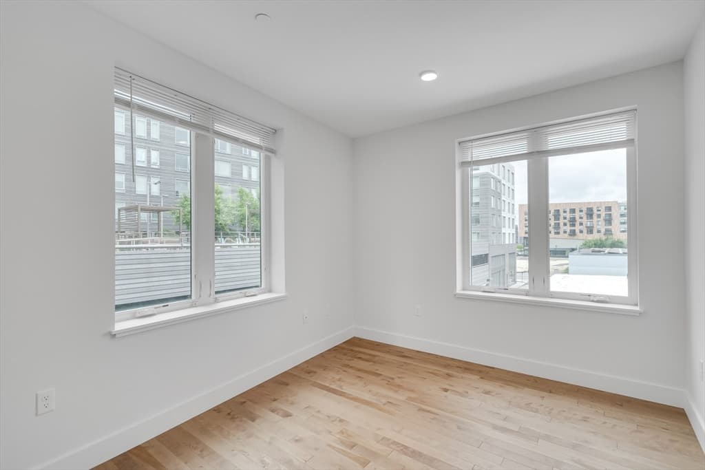 Condominium at 50 Hichborn St # 308, Boston MA 02135, Boston, photo 9 of 31