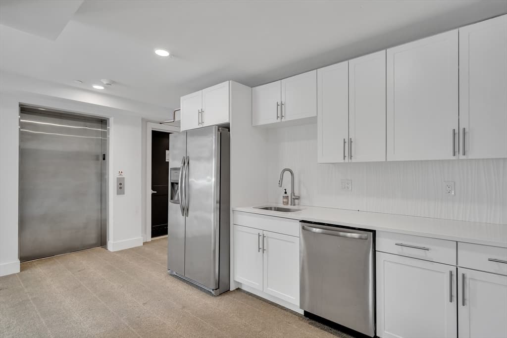 Condominium at 50 Hichborn St # 308, Boston MA 02135, Boston, photo 21 of 31