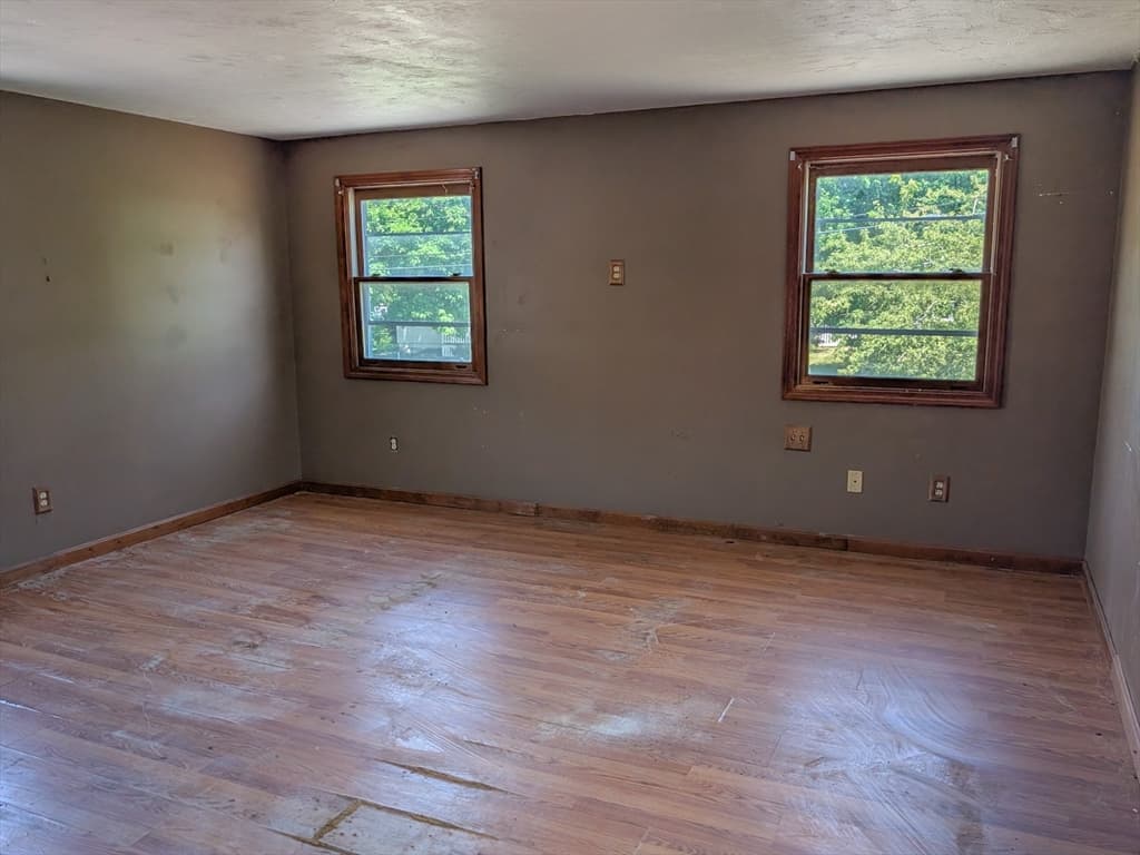Multi Family at 55 Liberty St, Taunton MA 02718, Taunton, photo 33 of 35