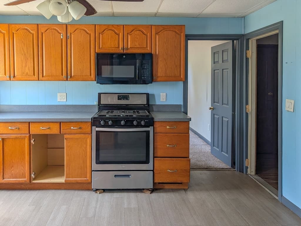 Multi Family at 55 Liberty St, Taunton MA 02718, Taunton, photo 11 of 35