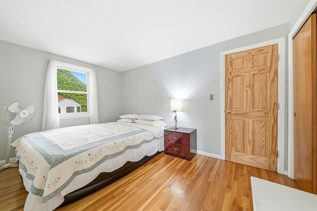 130 Elwell St, Malden MA 02148 photo 27